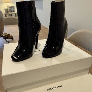Balenciaga Patent Leather Vernis Clasique Noir Boots